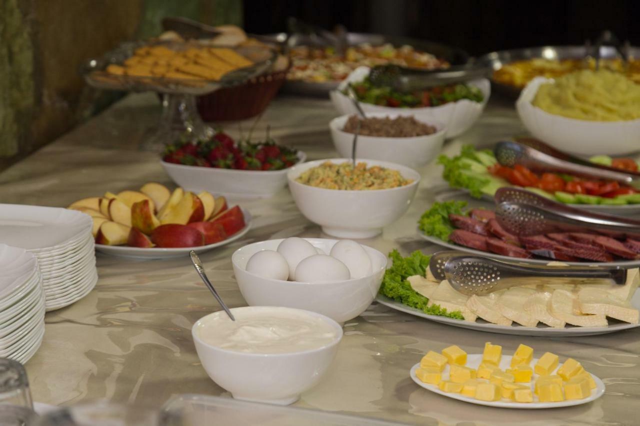 Begi Hotel Tbilisi Bagian luar foto