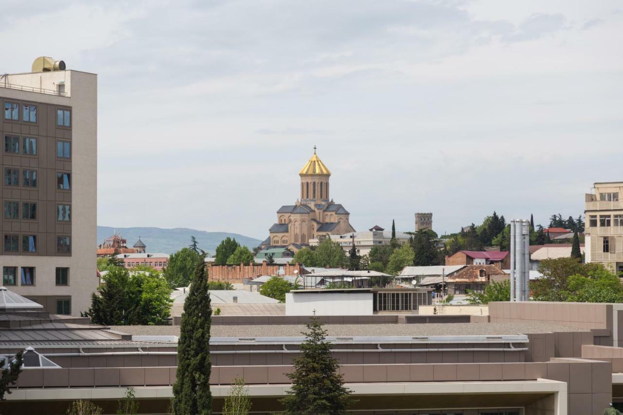 Begi Hotel Tbilisi Bagian luar foto