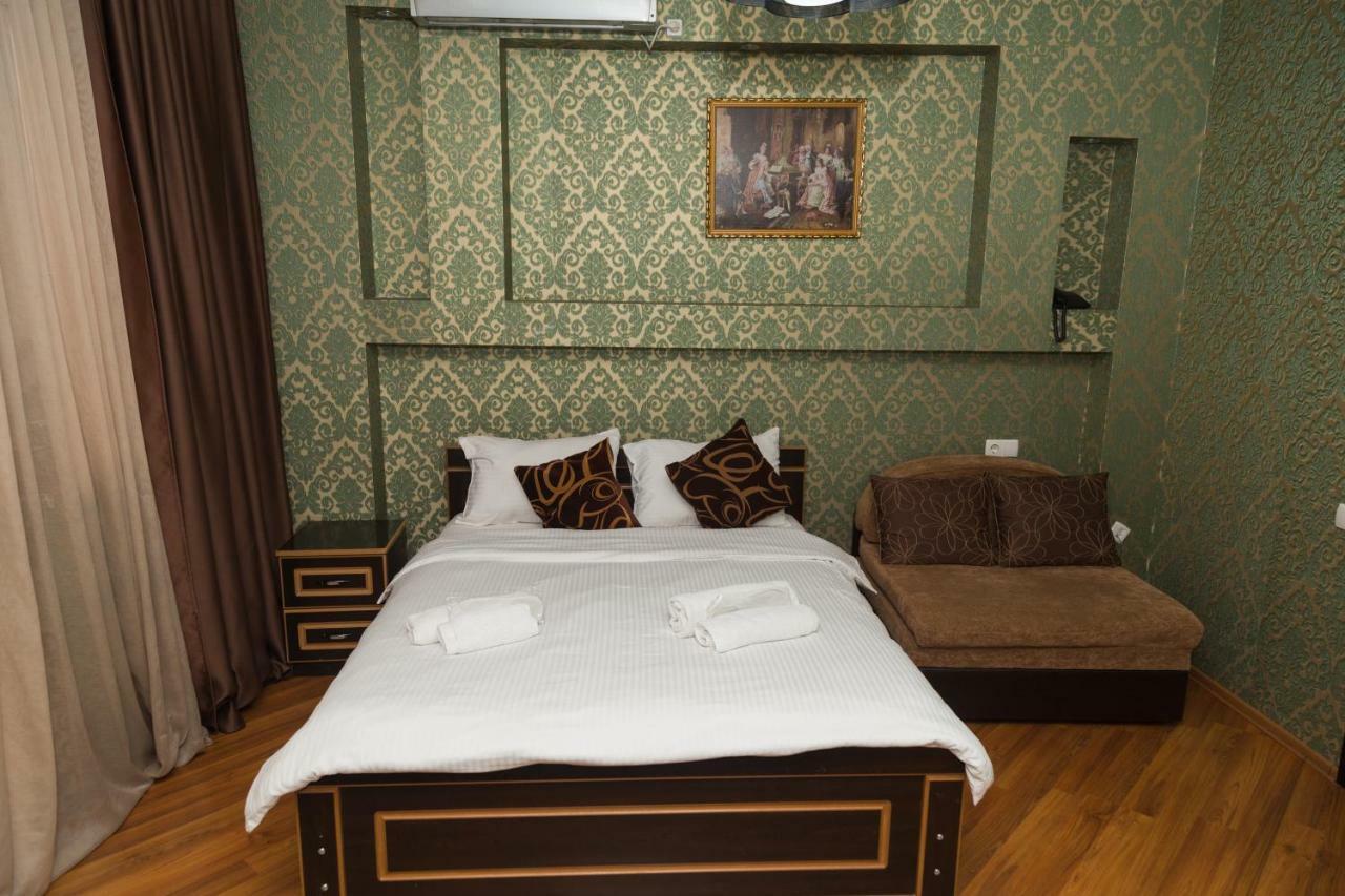 Begi Hotel Tbilisi Bagian luar foto